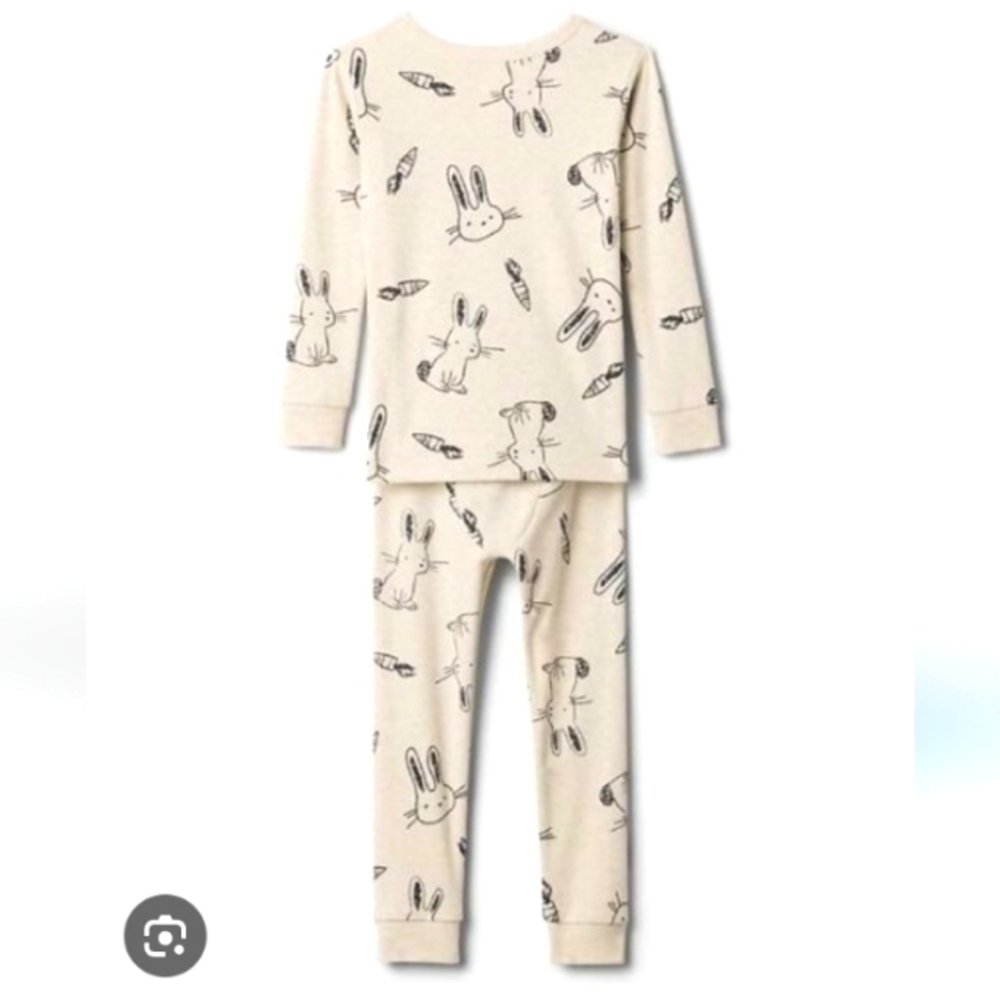 NWT Baby Gap organic cotton pajama set 6yr